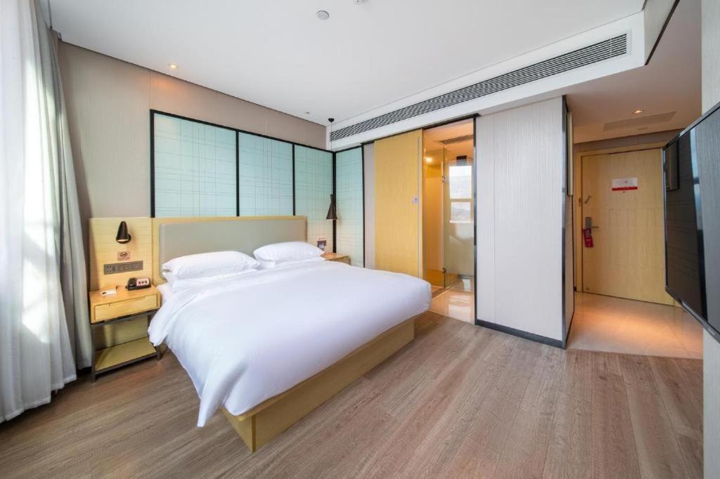 Echarm Hotel Yangjiang Baili Plaza Buitenkant foto