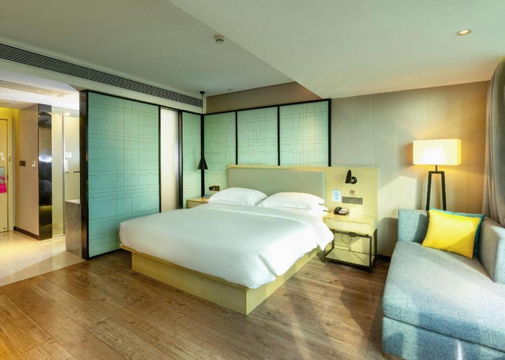 Echarm Hotel Yangjiang Baili Plaza Buitenkant foto