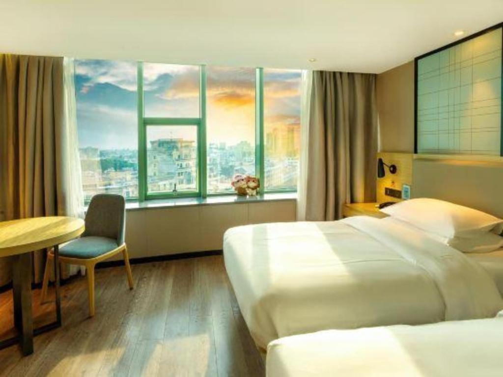 Echarm Hotel Yangjiang Baili Plaza Buitenkant foto