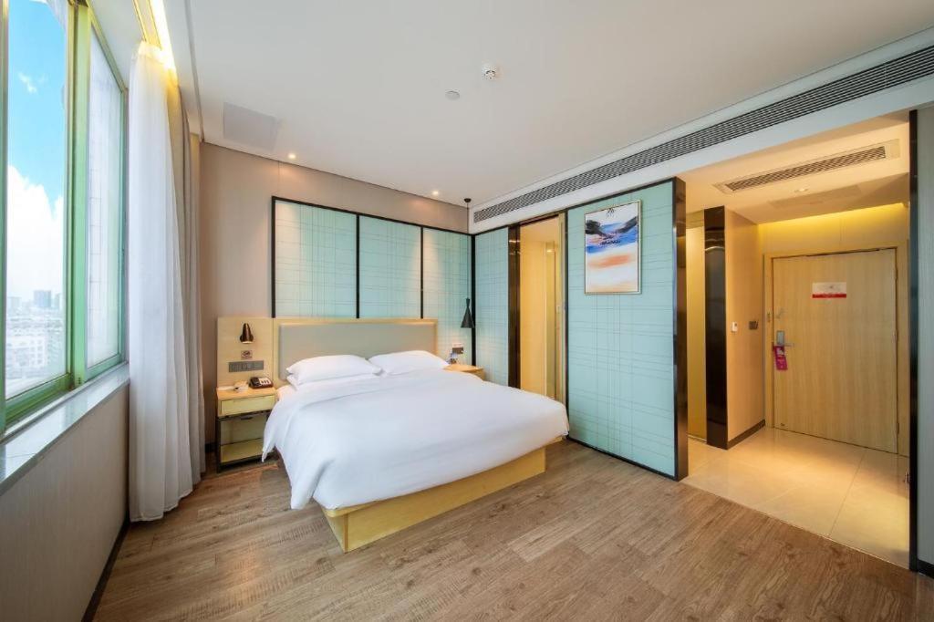 Echarm Hotel Yangjiang Baili Plaza Buitenkant foto