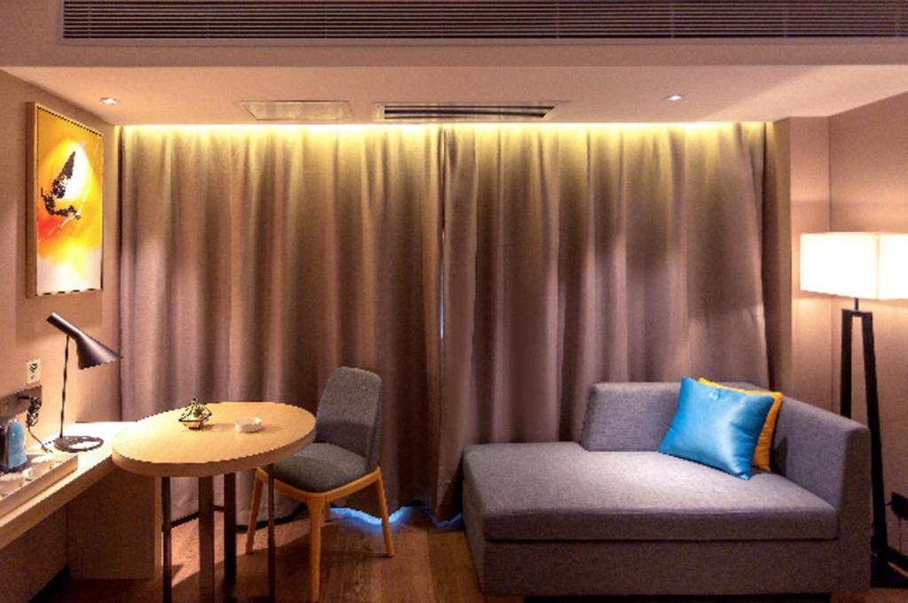 Echarm Hotel Yangjiang Baili Plaza Buitenkant foto